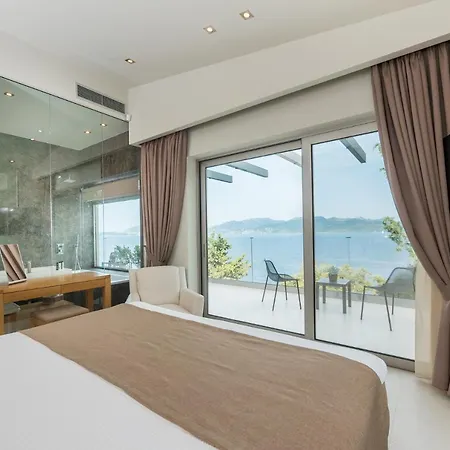 Selina Villa Nikiana